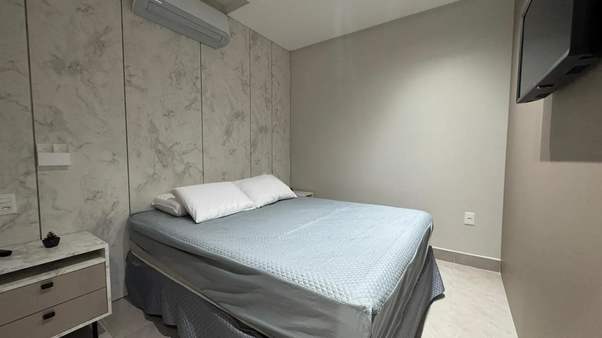 Apartamentos Elegance Bombinhas 0*,  Brazil