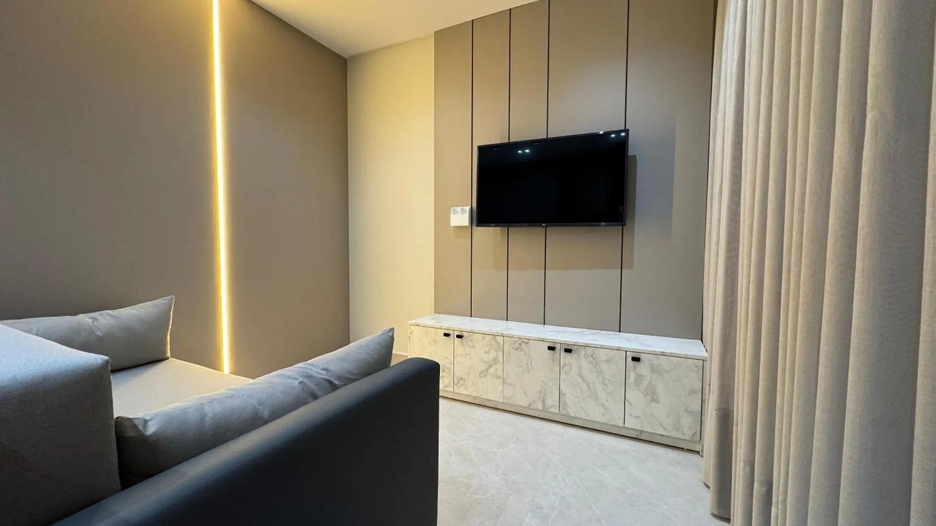 Apartamentos Elegance Bombinhas 0*,  Brazil